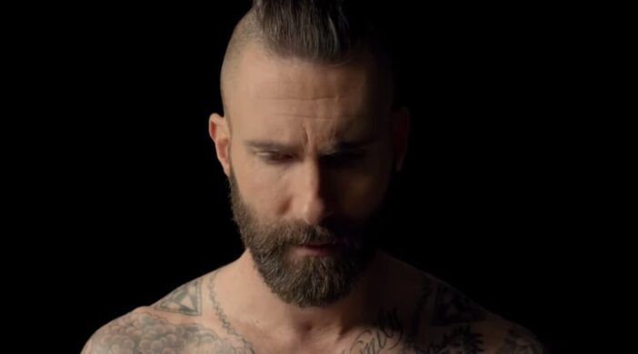maroon-5-702x390 Maroon 5 - Memories 