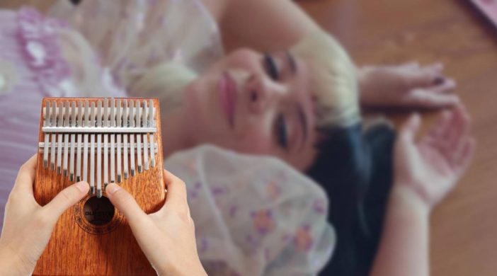 thumb-35-e80a75a0-702x390 Melanie Martinez - Lunchbox Friends  