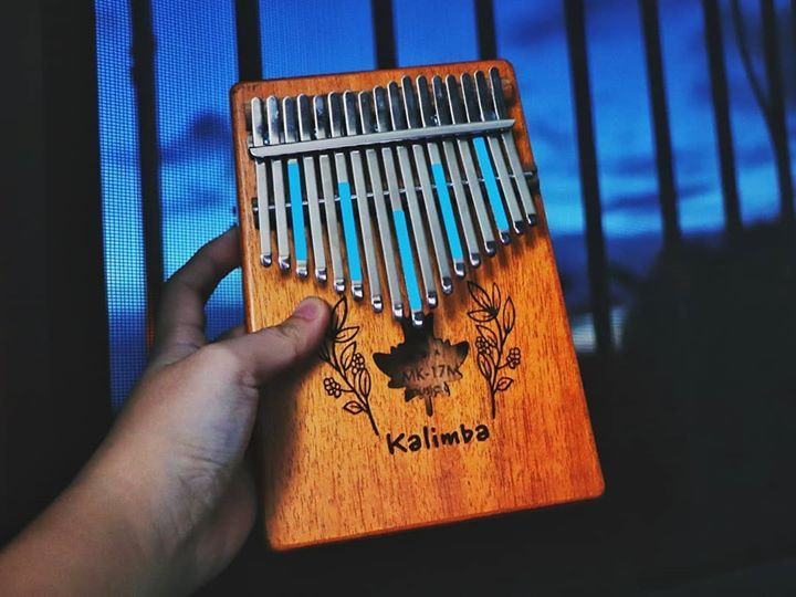 7d6d797424a4fc82ece1c37d8dfd4dec-5fec15d8 Mi Amor, Kalimba  