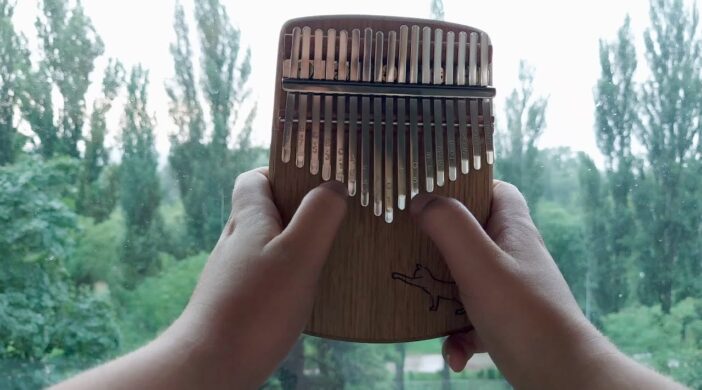 maxresdefault-a5df44ab-702x390 Yiruma - Kiss The Rain 