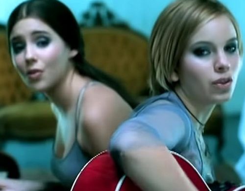 Mirror Mirror - M2M (EASY) Easy Kalimba Tabs youth chord Teen Pop nostalgic hit nordic pop duo mirror mirror m2m kalimba tutorial emotional melody bubblegum pop 2000 m2mmirror-500x390 Mirror Mirror - M2M (EASY)